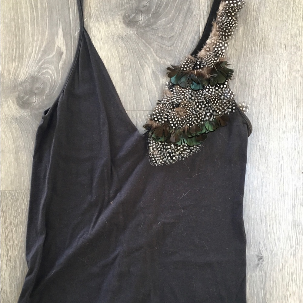 Elizabeth and James top